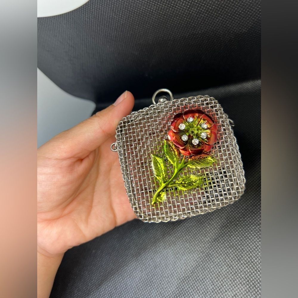 Mini Mesh Bag With Flower Design - Picture 5 of 5